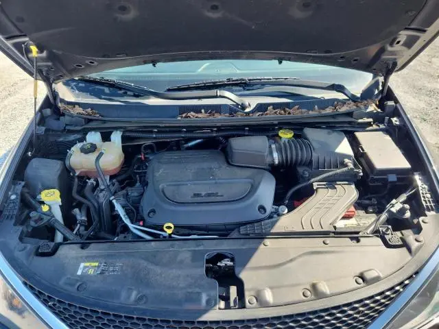 2020 CHRYSLER VOYAGER LXI  
