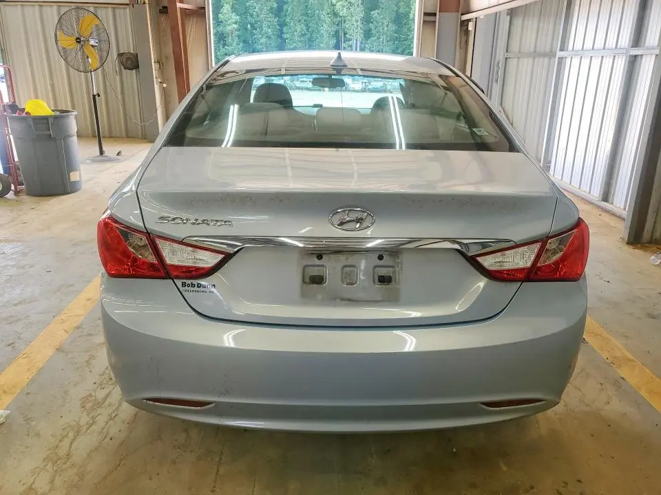 2013 HYUNDAI SONATA GLS  