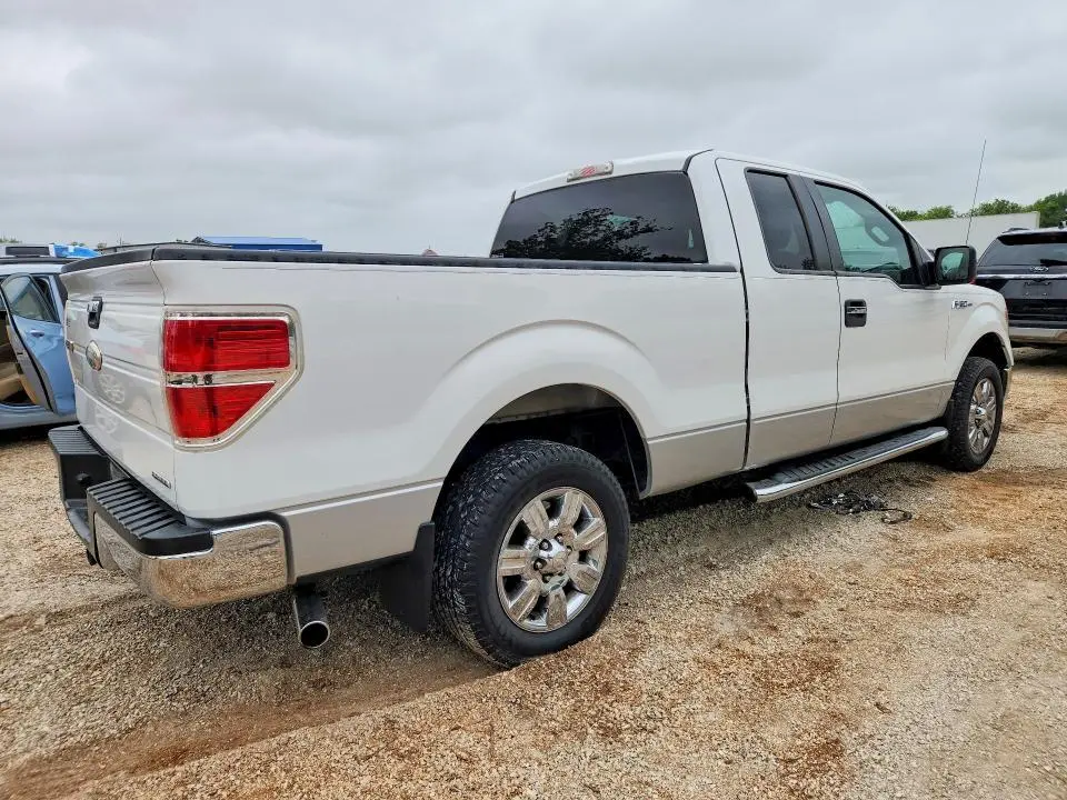 2011 FORD F150 SUPER CAB  