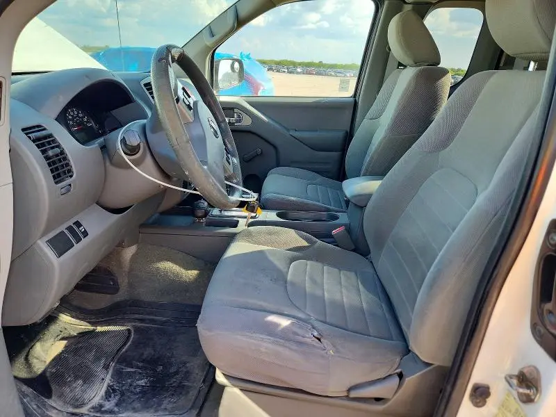 2017 NISSAN FRONTIER S  