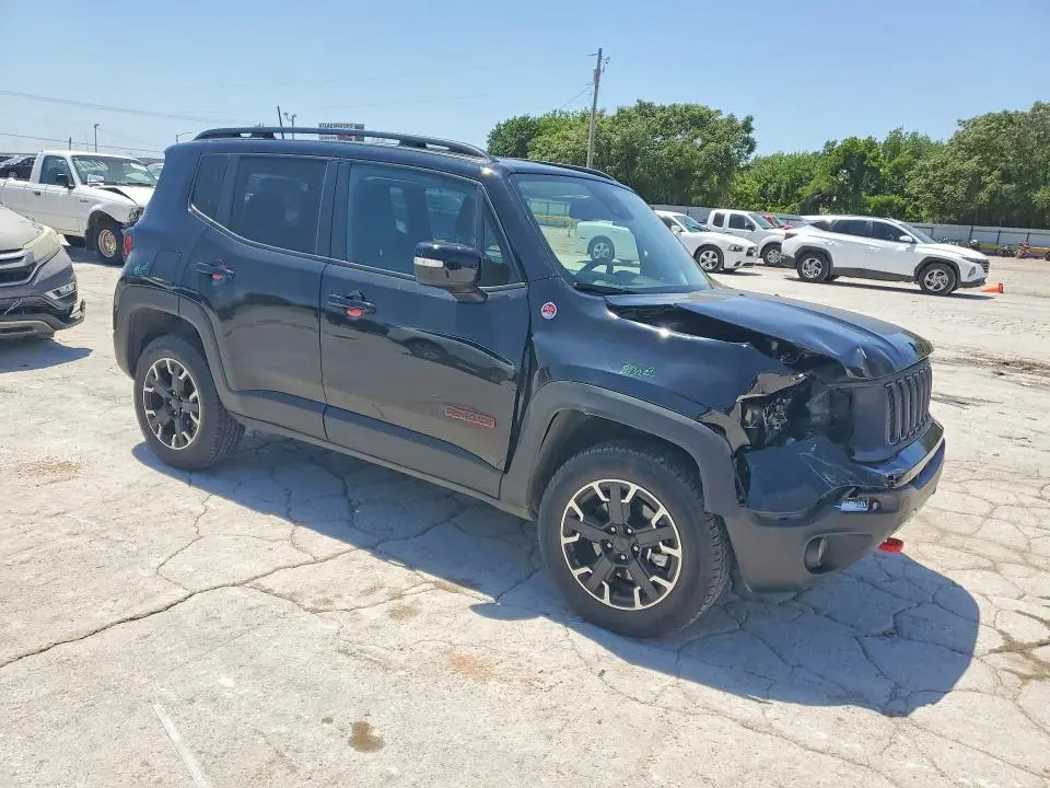 2023 JEEP RENEGADE TRAILHAWK  