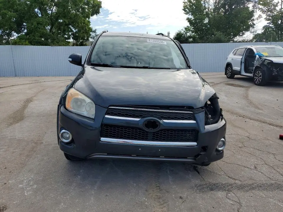 2010 TOYOTA RAV4 LIMITED  