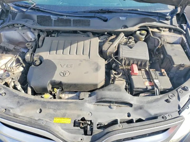 2013 TOYOTA VENZA XLE  