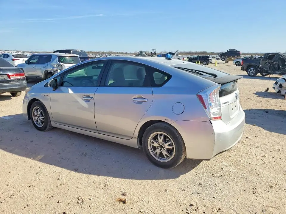 2010 TOYOTA PRIUS   