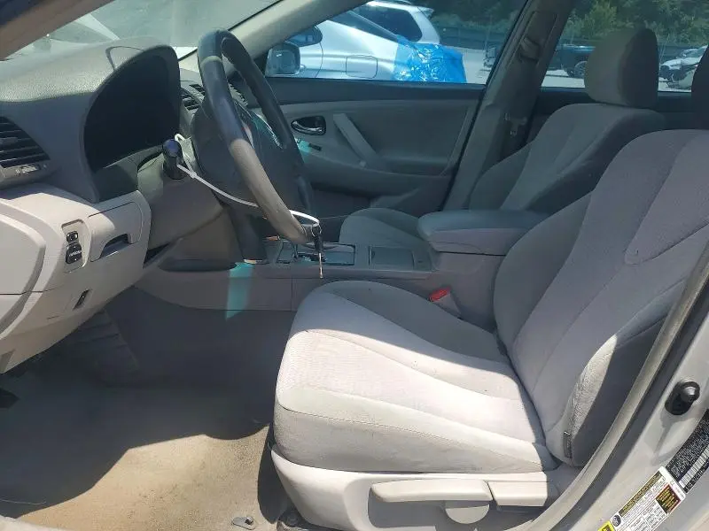 2010 TOYOTA CAMRY BASE  
