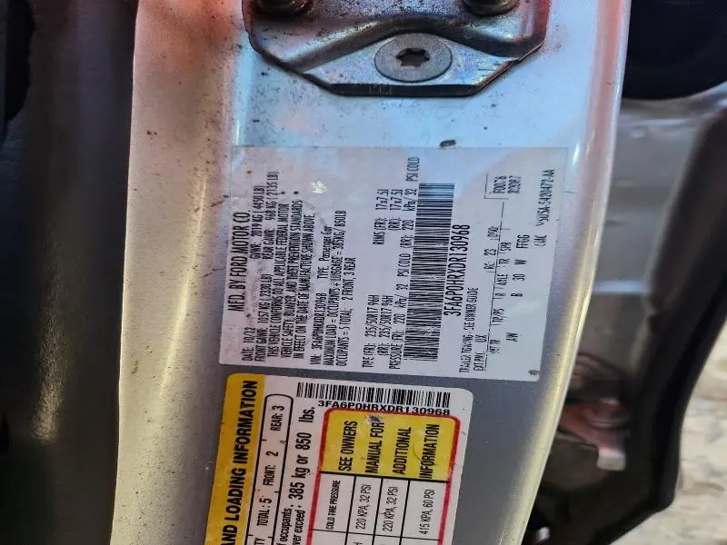 2013 FORD FUSION SE  