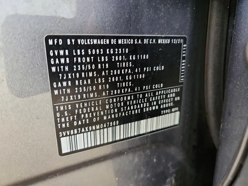 2022 VOLKSWAGEN TIGUAN SE R-LINE BLACK  