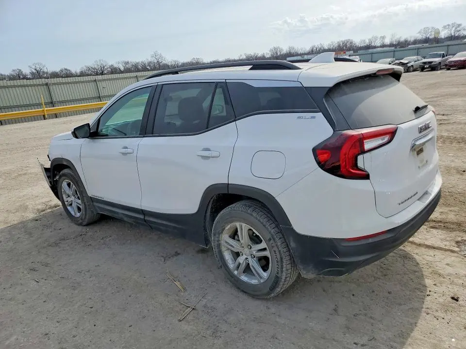 2022 GMC TERRAIN SLE  