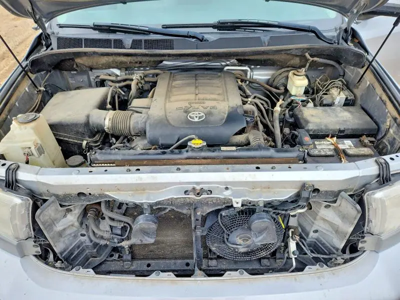 2011 TOYOTA SEQUOIA SR5  