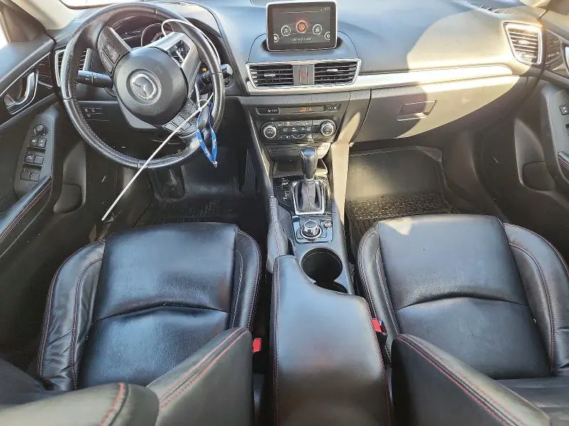2015 MAZDA 3 TOURING  