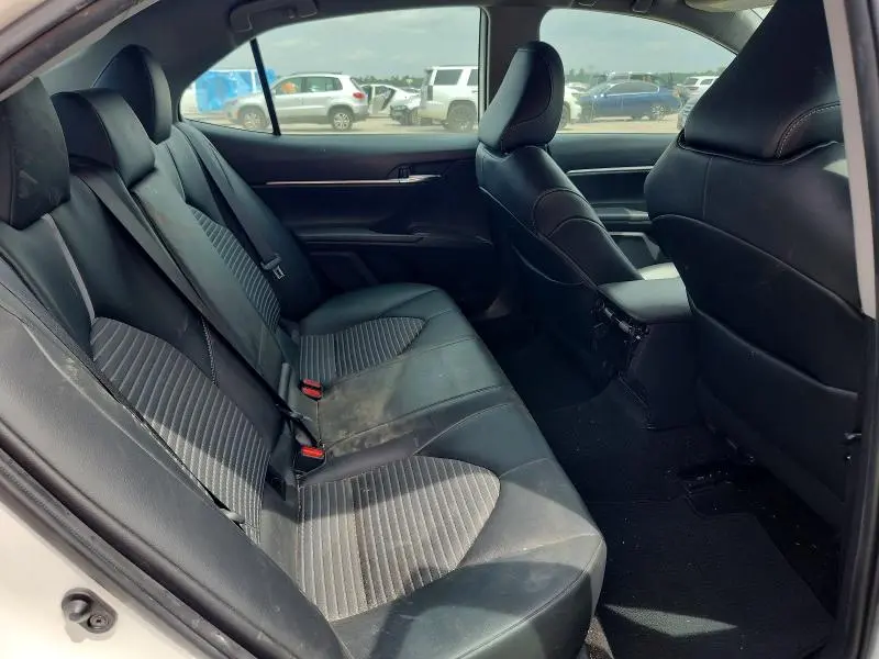 2022 TOYOTA CAMRY SE NIGHTSHADE  
