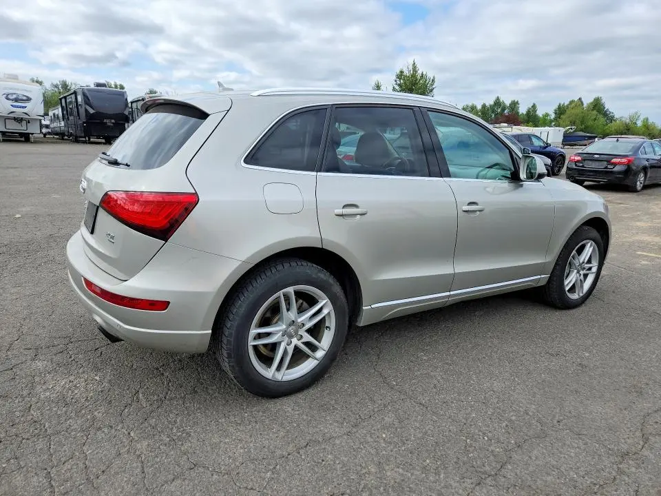 2013 AUDI Q5 PREMIUM PLUS  
