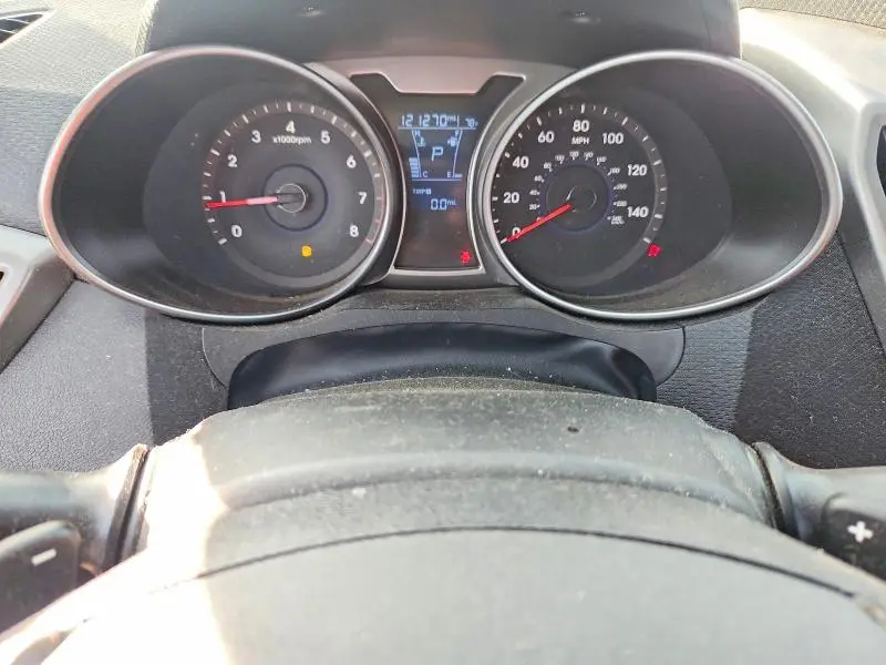2017 HYUNDAI VELOSTER VALUE EDITION  