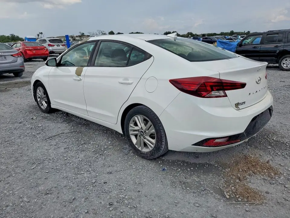 2019 HYUNDAI ELANTRA SEL  