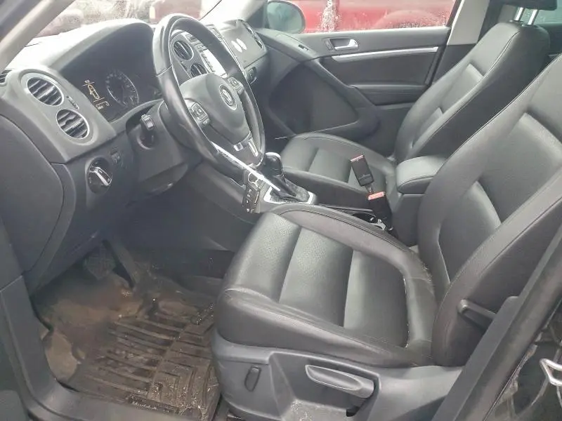 2015 VOLKSWAGEN TIGUAN S  