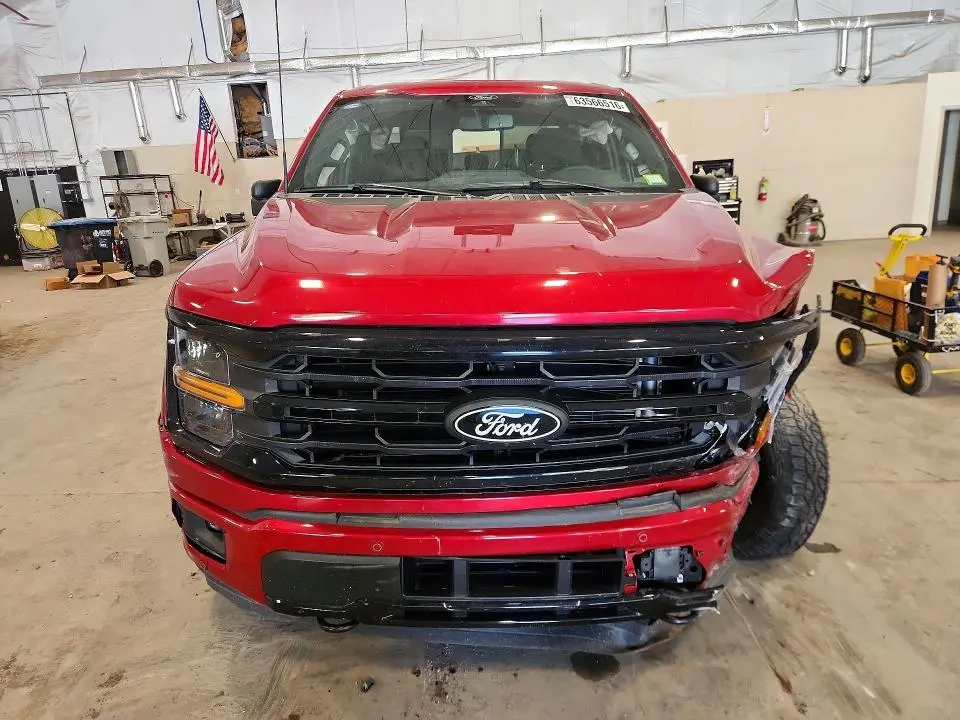 2025 FORD F150 XLT  