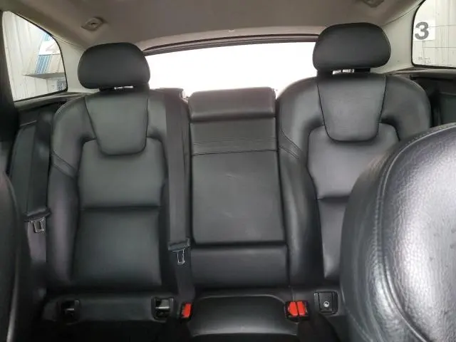 2019 VOLVO XC60 T6 MOMENTUM  