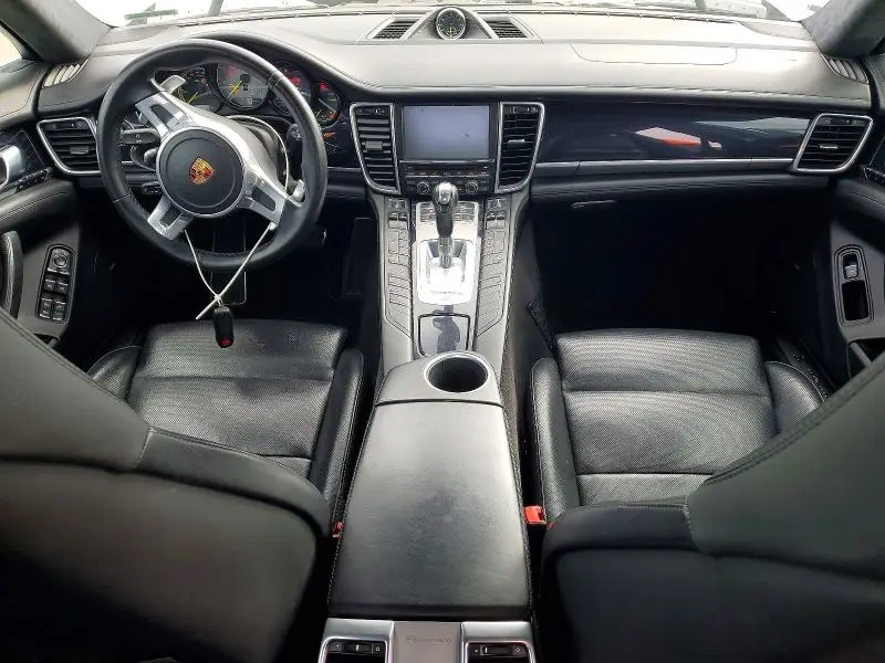 2016 PORSCHE PANAMERA   