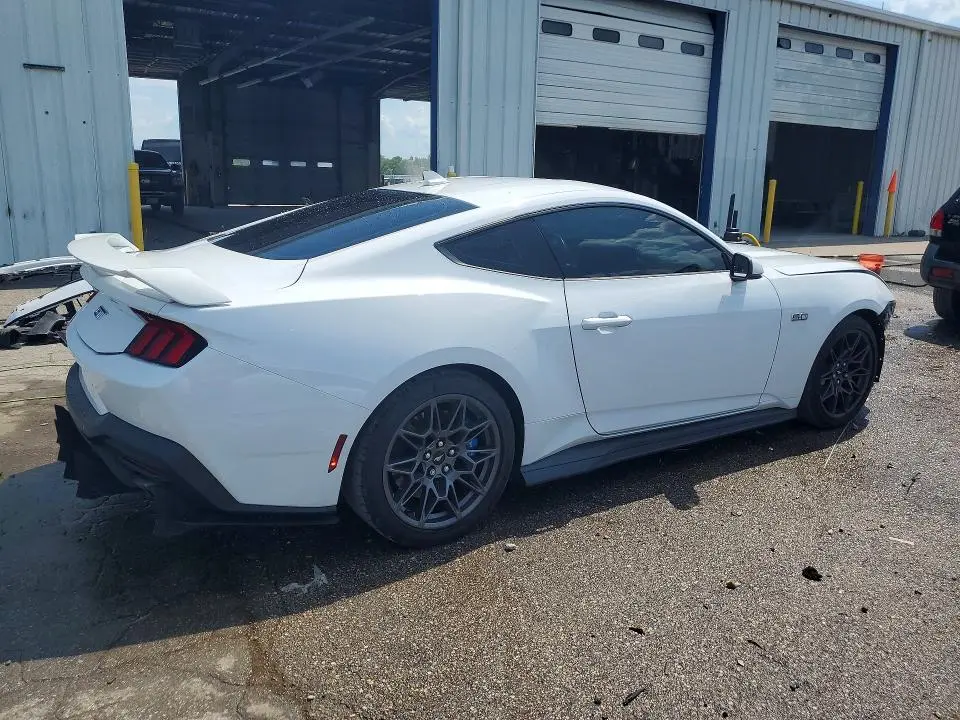 2024 FORD MUSTANG GT  