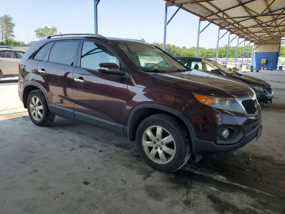 2013 KIA SORENTO LX  