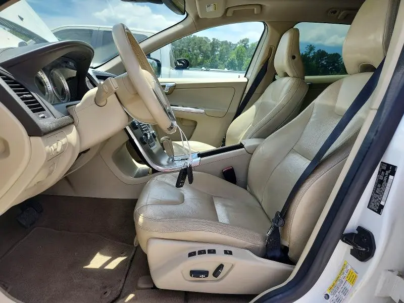 2012 VOLVO XC60 3.2  