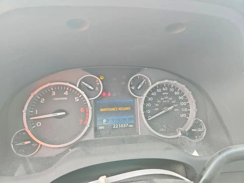 2014 TOYOTA TUNDRA SR5  