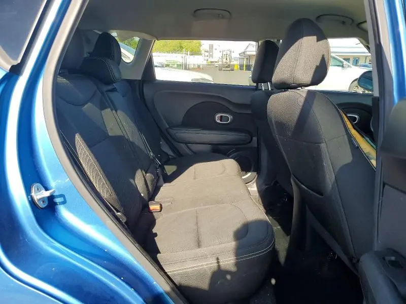 2016 KIA SOUL +  