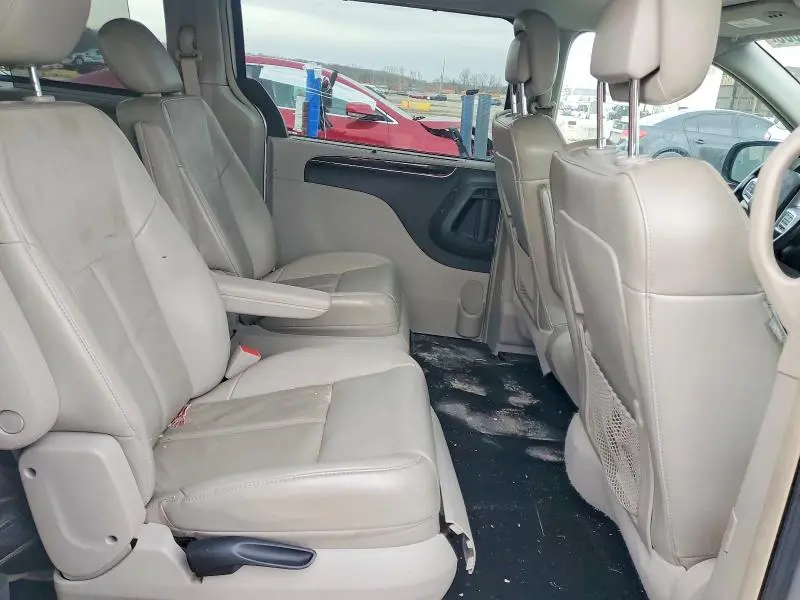 2011 CHRYSLER TOWN & COUNTRY LIMITED  