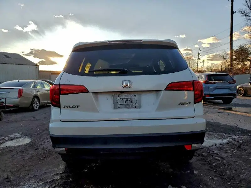 2017 HONDA PILOT EXL  