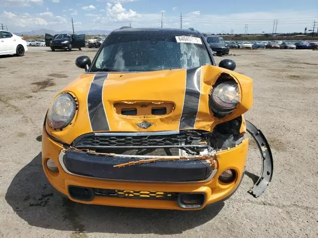 2015 MINI COOPER S  