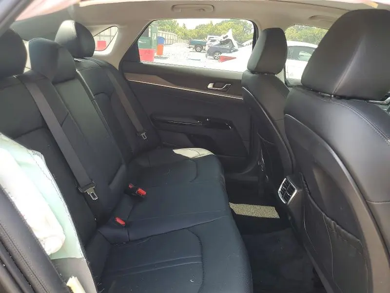 2025 KIA K5 EX  