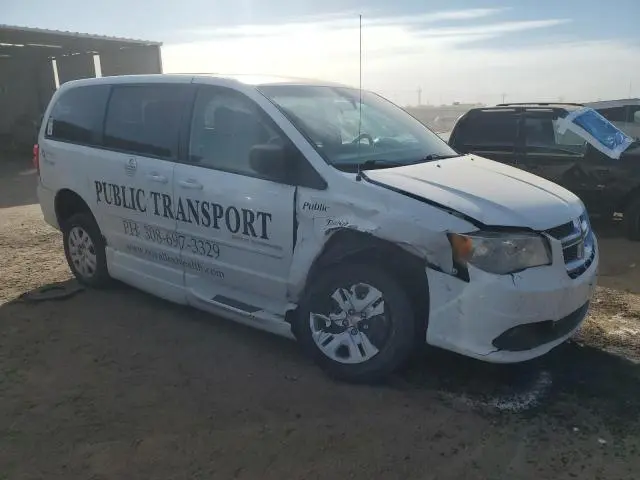 2014 DODGE GRAND CARAVAN SE  