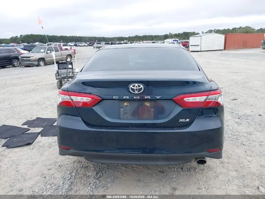 2018 TOYOTA CAMRY XLE