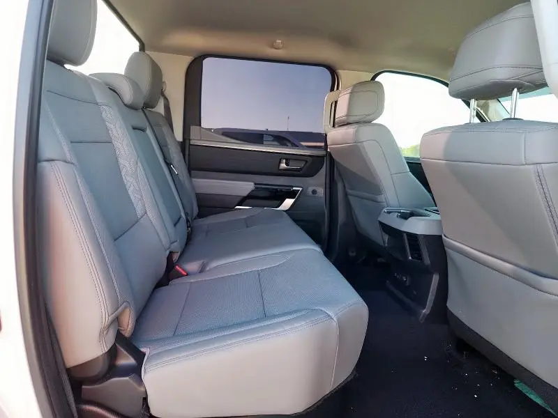 2024 TOYOTA TUNDRA CREWMAX LIMITED  