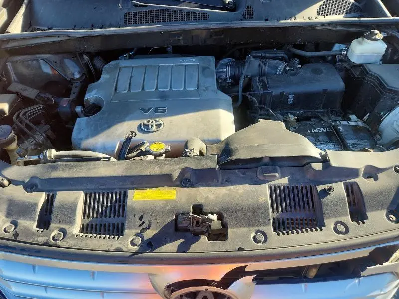 2013 TOYOTA HIGHLANDER BASE  