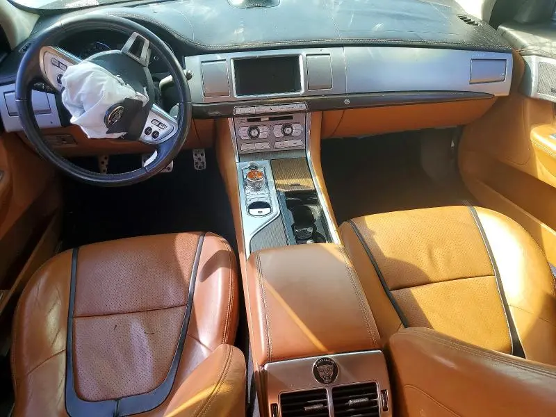 2015 JAGUAR XF 3.0 SPORT  