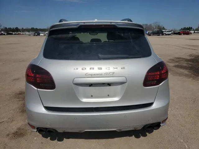 2014 PORSCHE CAYENNE GTS  