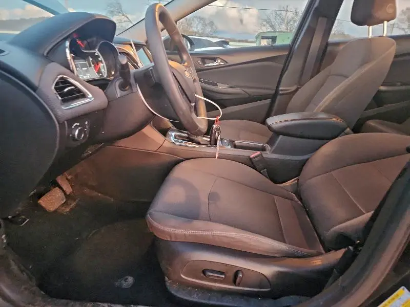 2019 CHEVROLET CRUZE LT  