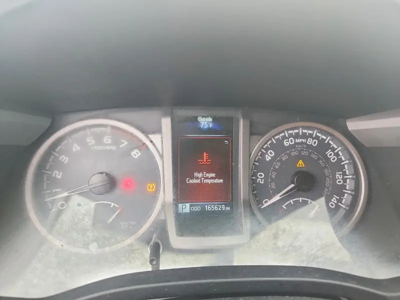 2017 TOYOTA TACOMA SR5 V6  