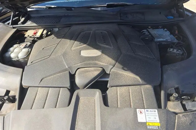 2021 PORSCHE CAYENNE   