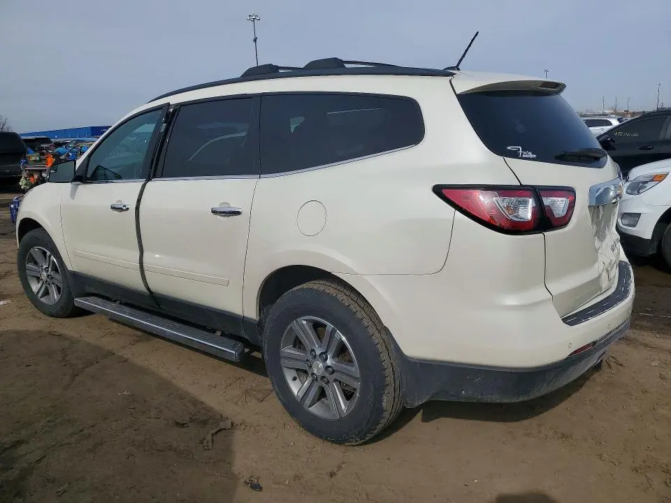 2015 CHEVROLET TRAVERSE LT  