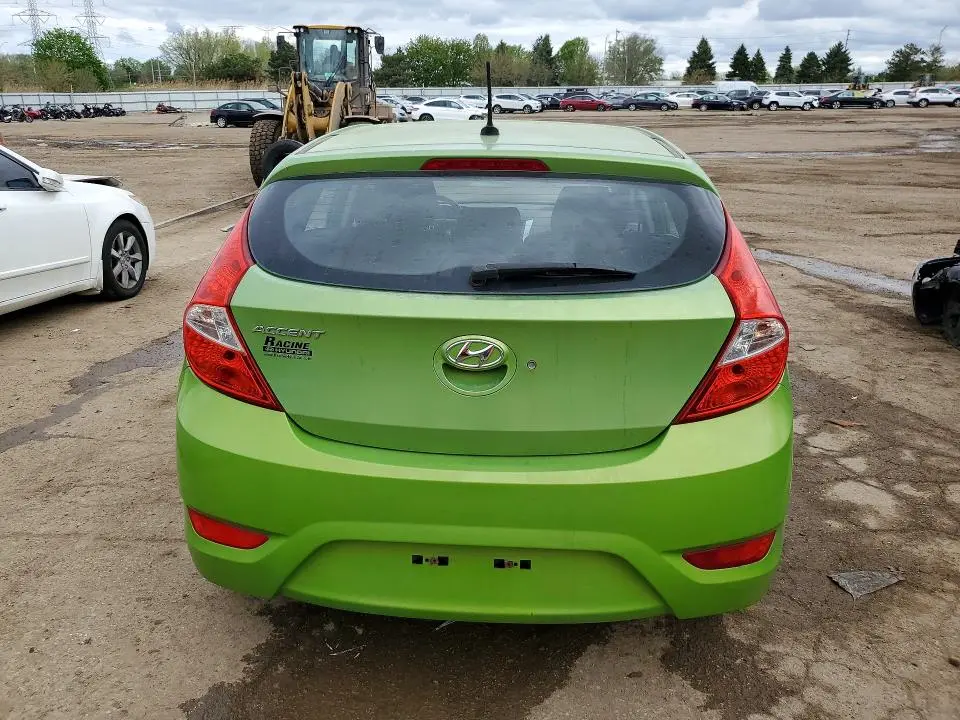 2013 HYUNDAI ACCENT GS  