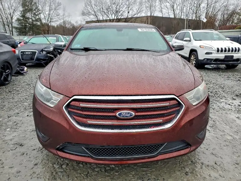 2015 FORD TAURUS LIMITED  