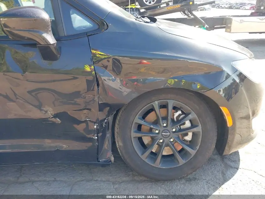 2020 CHRYSLER PACIFICA AWD LAUNCH EDITION