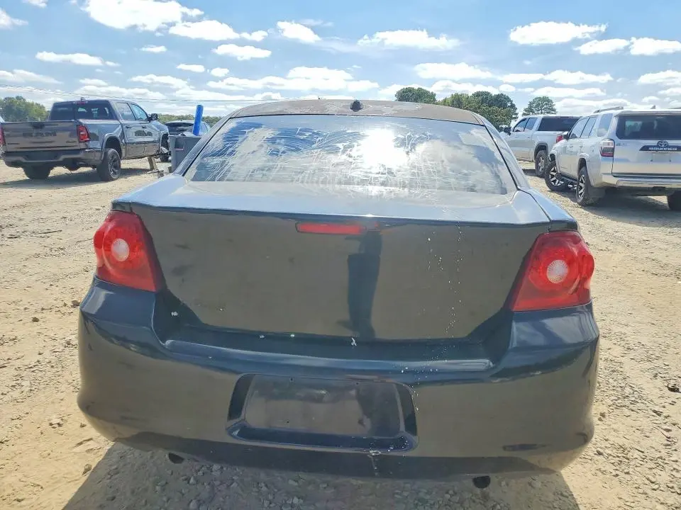 2014 DODGE AVENGER SE  