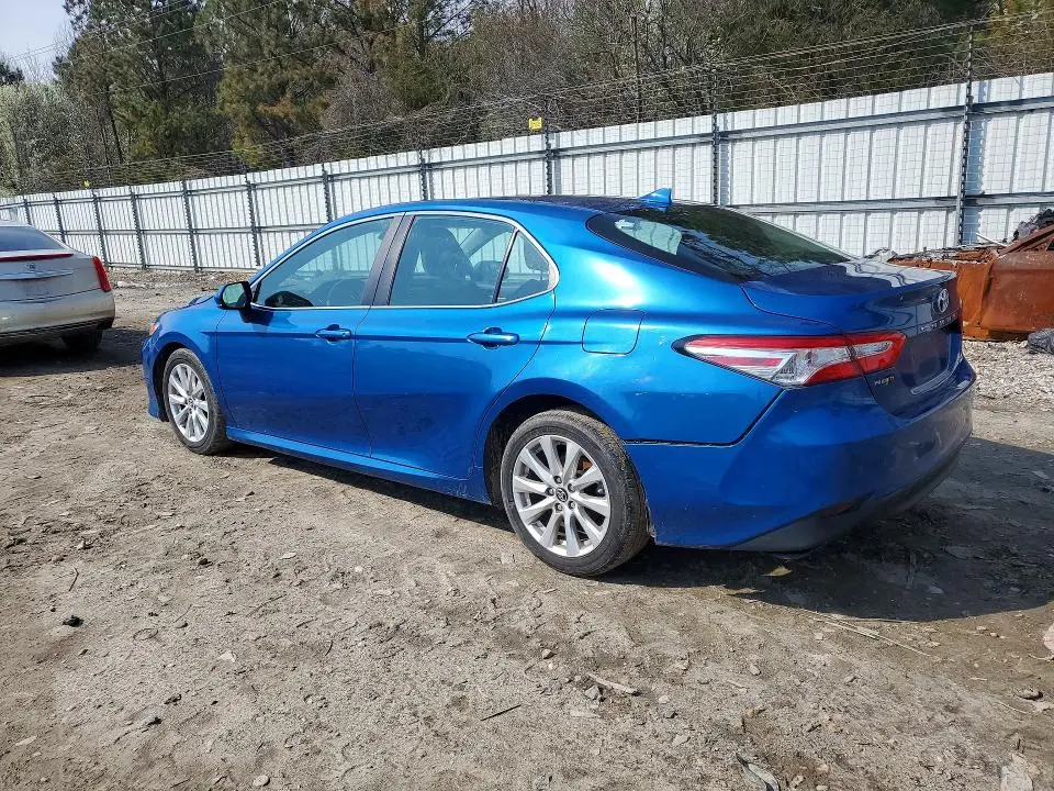 2020 TOYOTA CAMRY LE  