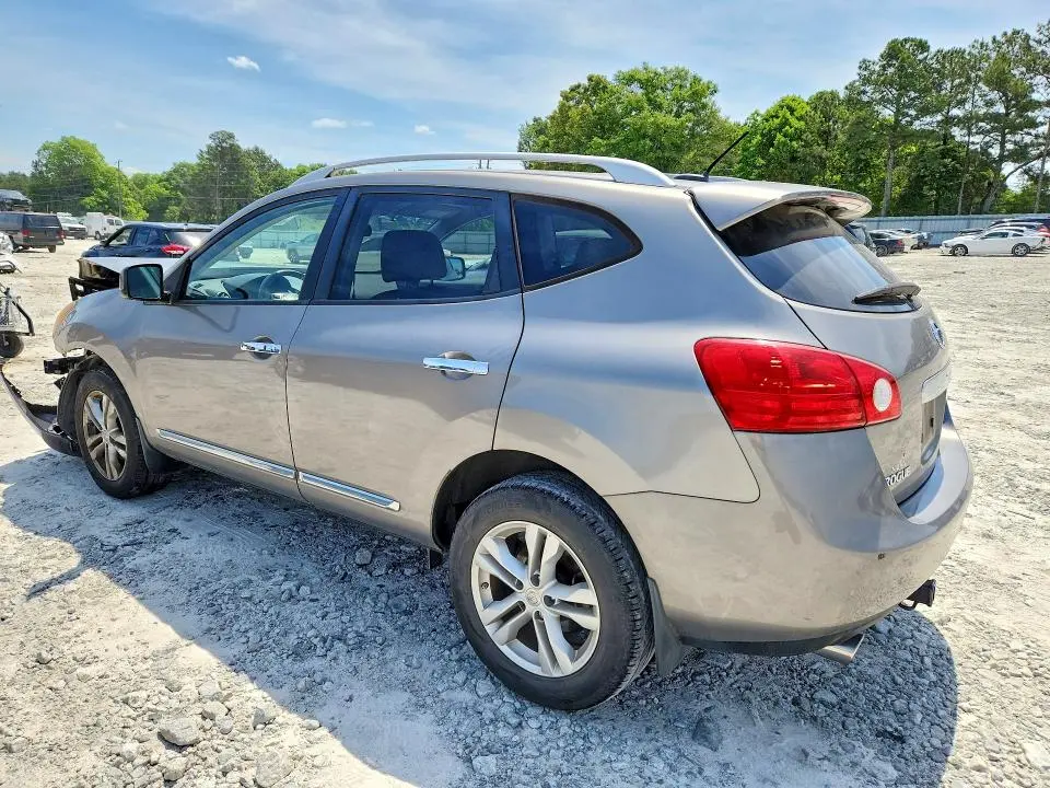 2013 NISSAN ROGUE S  