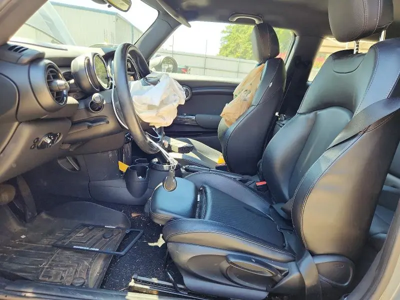 2014 MINI COOPER   