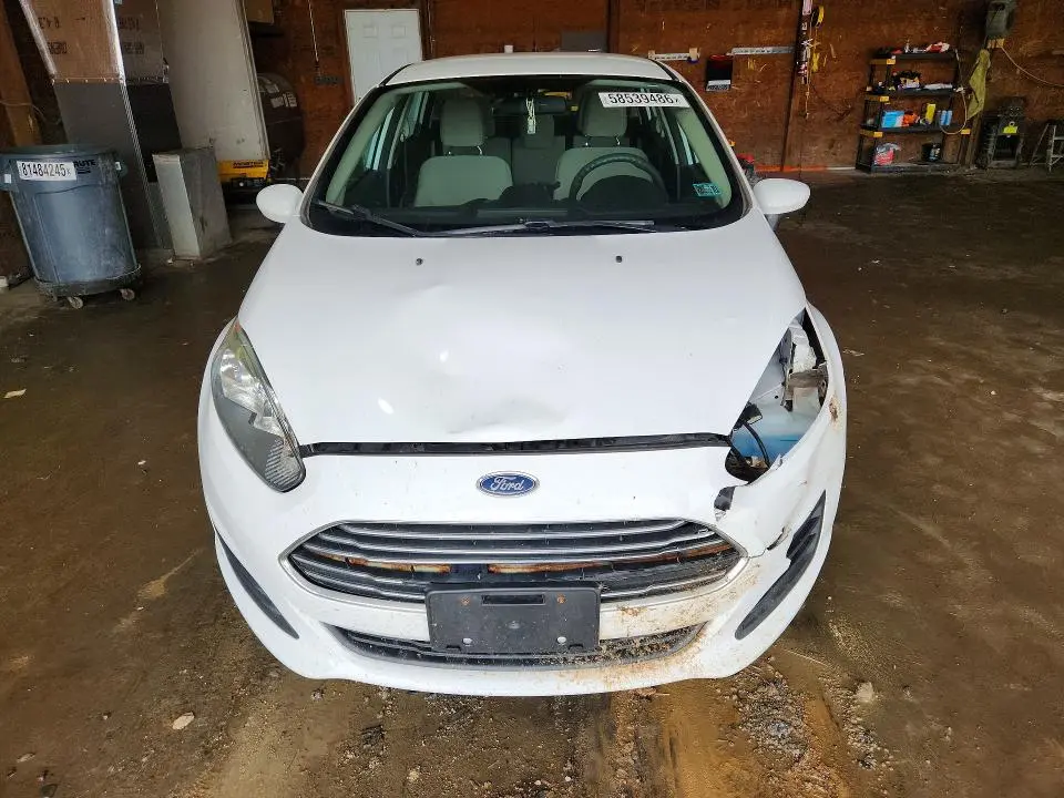 2018 FORD FIESTA SE  