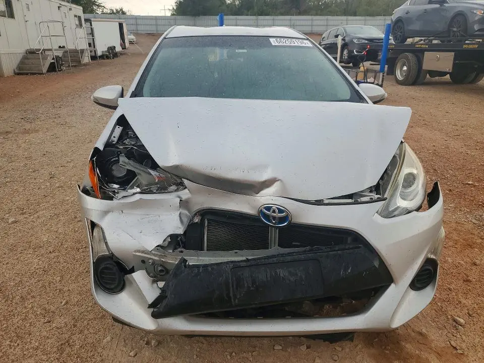 2015 TOYOTA PRIUS C THREE  